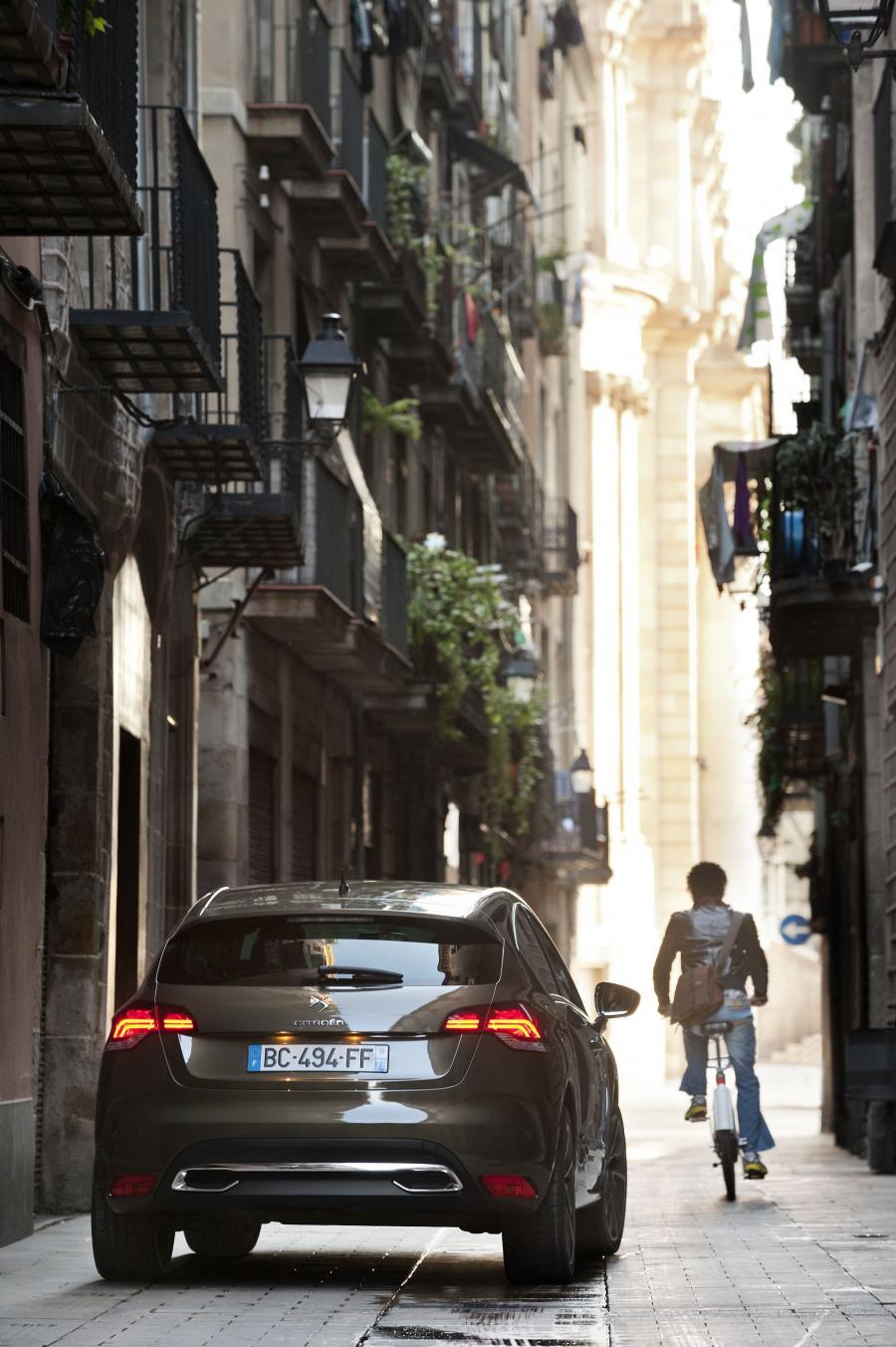  Citroen DS4 2010 года  (фото 61 из 143)